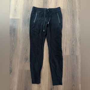 ALO Yoga Black Sweatpants with Ribbed Detail